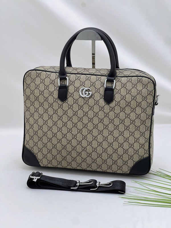 شنط لابتوب GUCCI  \ نياد