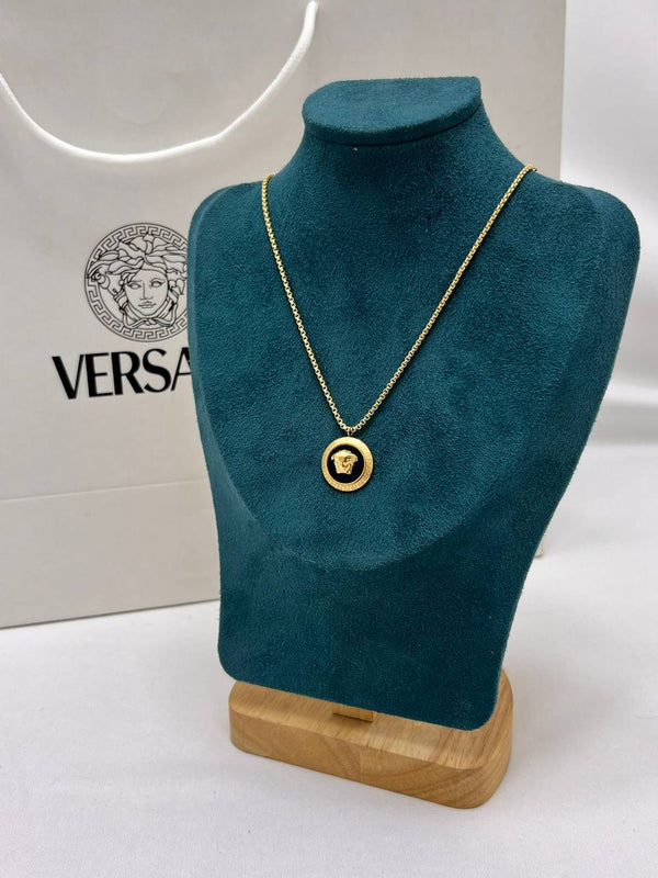 سنسال ماركة - Versace