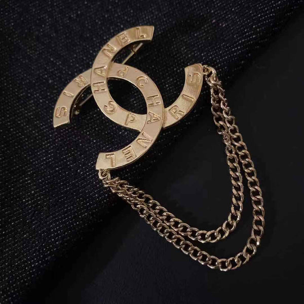 بروش - Chanel